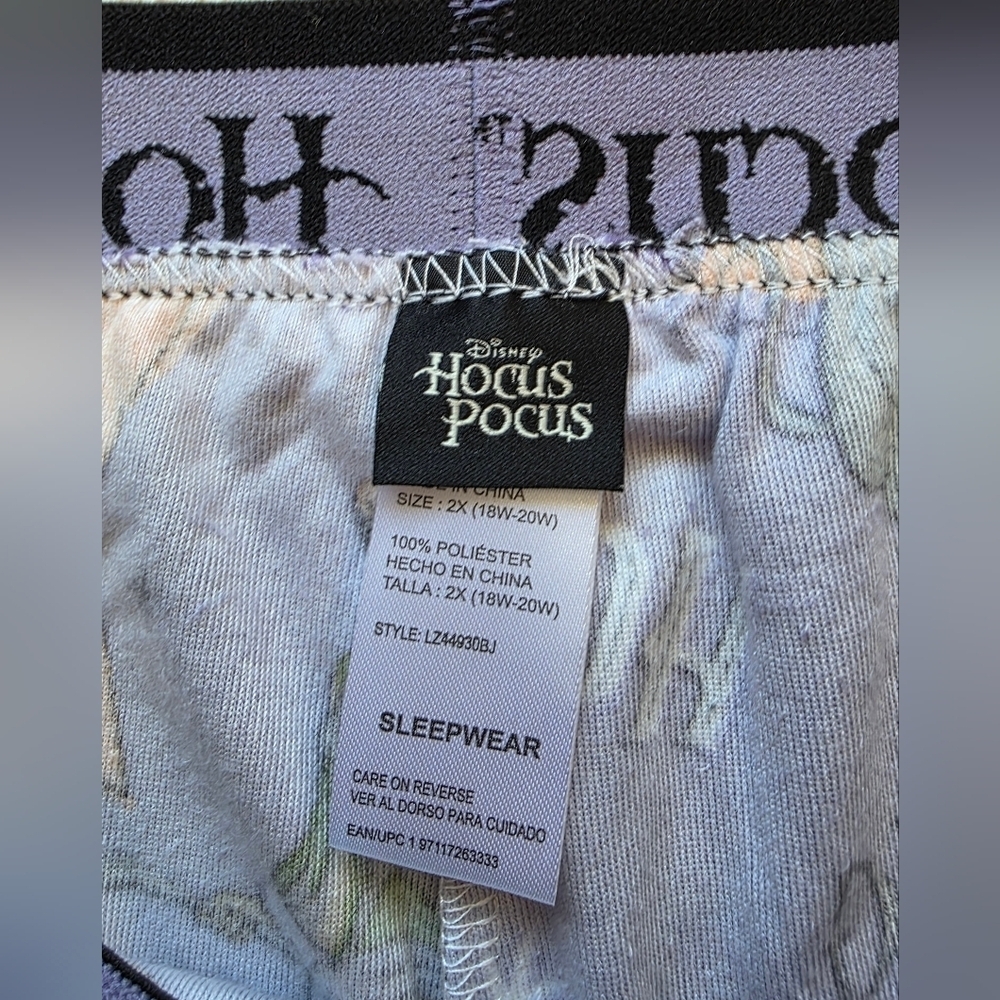 New Disney Women's Plus size 2x Hocus Pocus Halloween Velour Sleep Pants - Picture 5 of 5